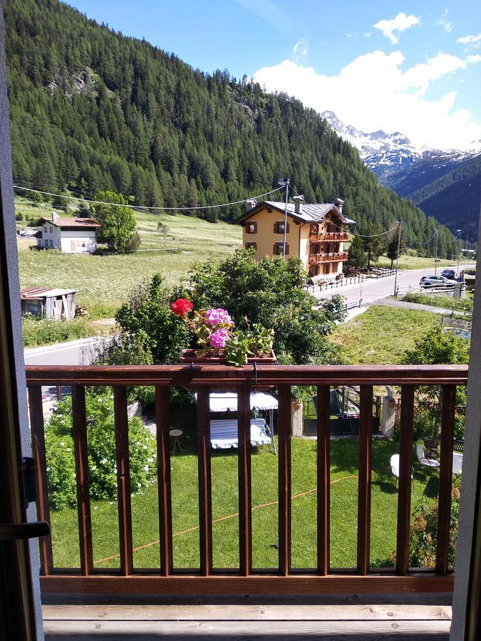 Casa Walter- Vda-La Thuile- Cir 0024アパートメント エクステリア 写真