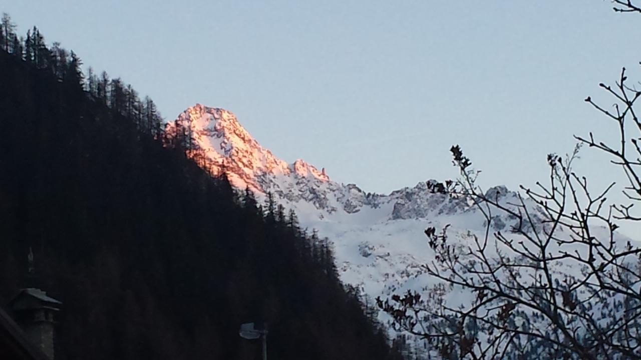 Casa Walter- Vda-La Thuile- Cir 0024アパートメント エクステリア 写真